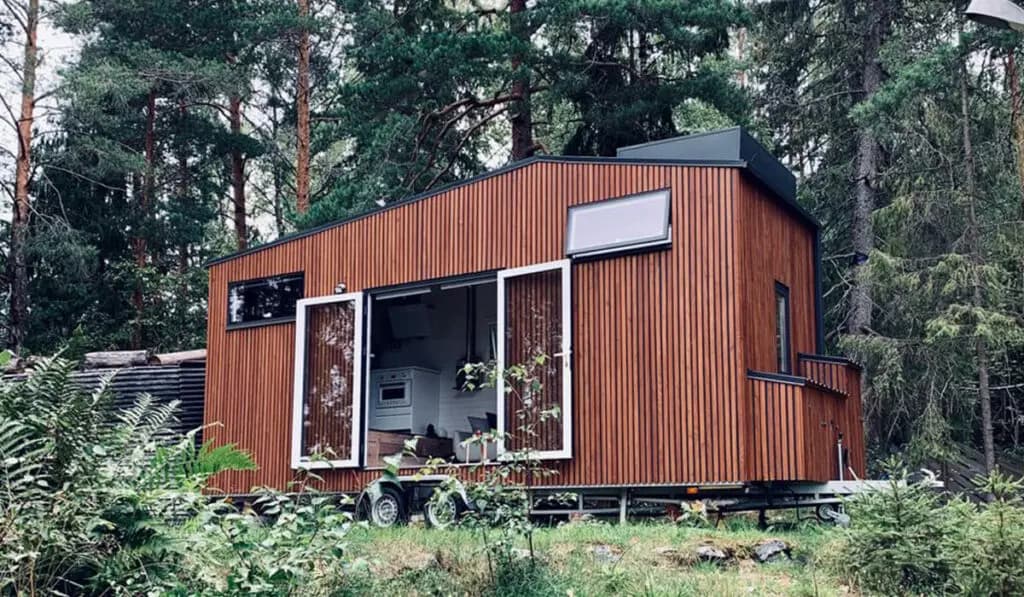 Tiny house